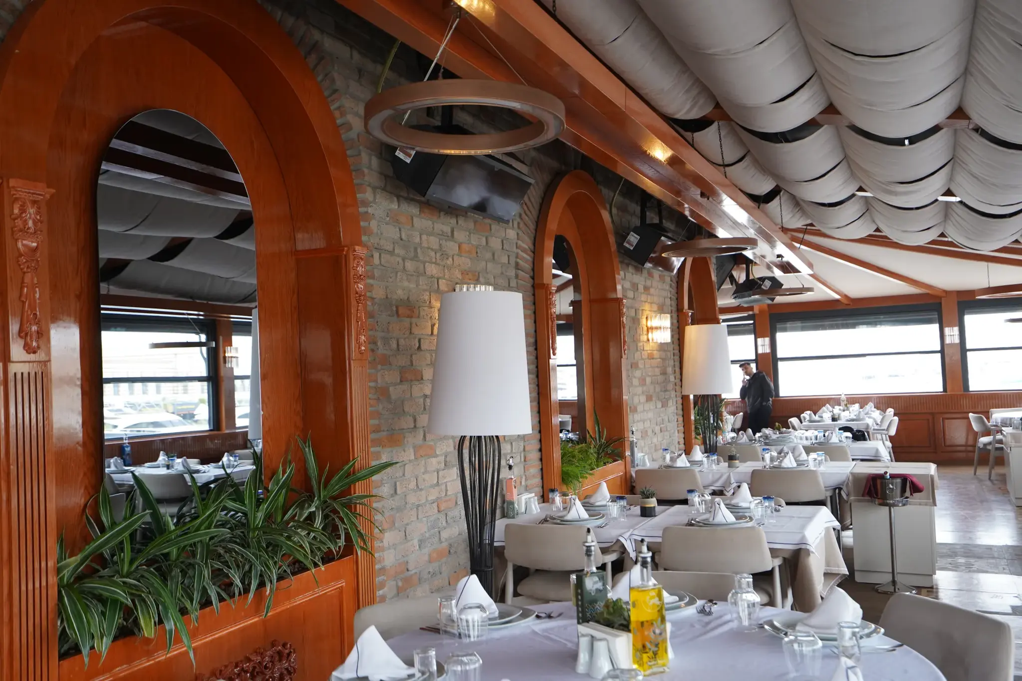 Restoran teras montajı